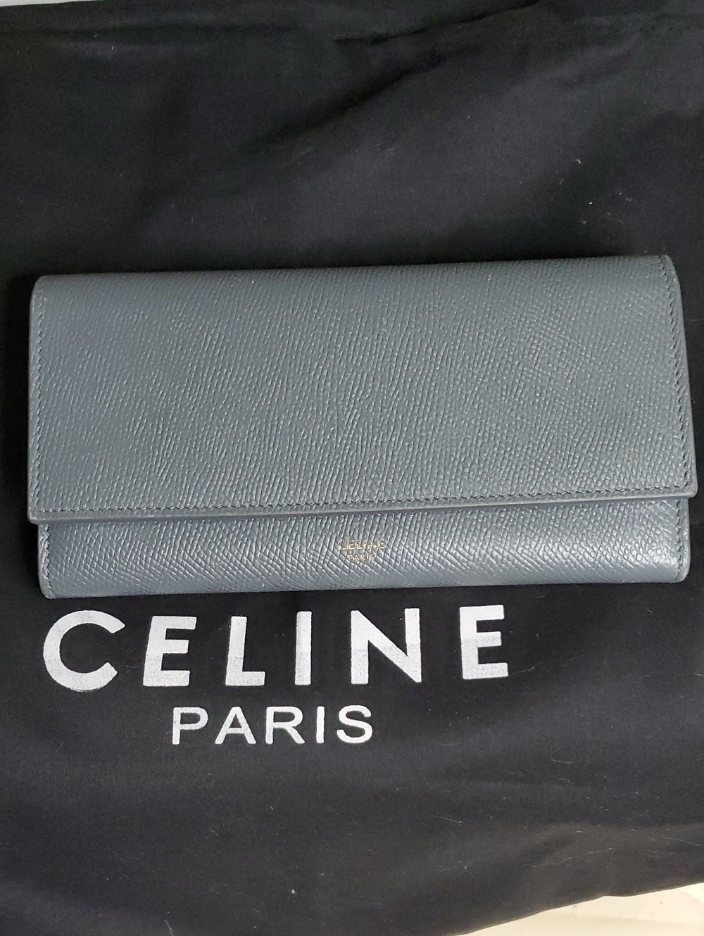 Celine GrLeather Long Wallet - Sleek Organizer Gorgeous Conditions No Calls Offs - Picture 16 of 16